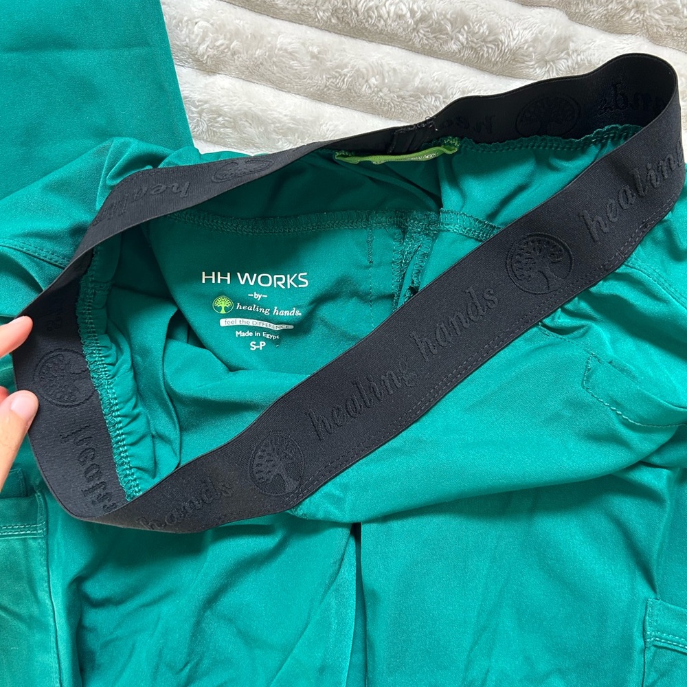 HH Works Teal Scrub Pants and Top